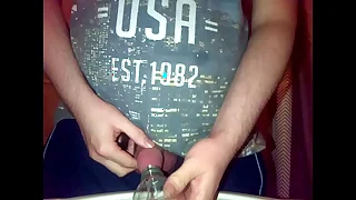 Pissing in a bottle with keep on