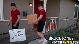 Dilf customer triple shafting delivery boys